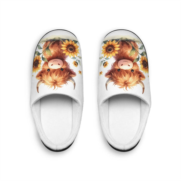 Slippers Women's Cute Highland Cow Indoor Slippers Printify