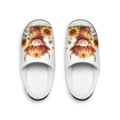 Slippers Women's Cute Highland Cow Indoor Slippers Printify